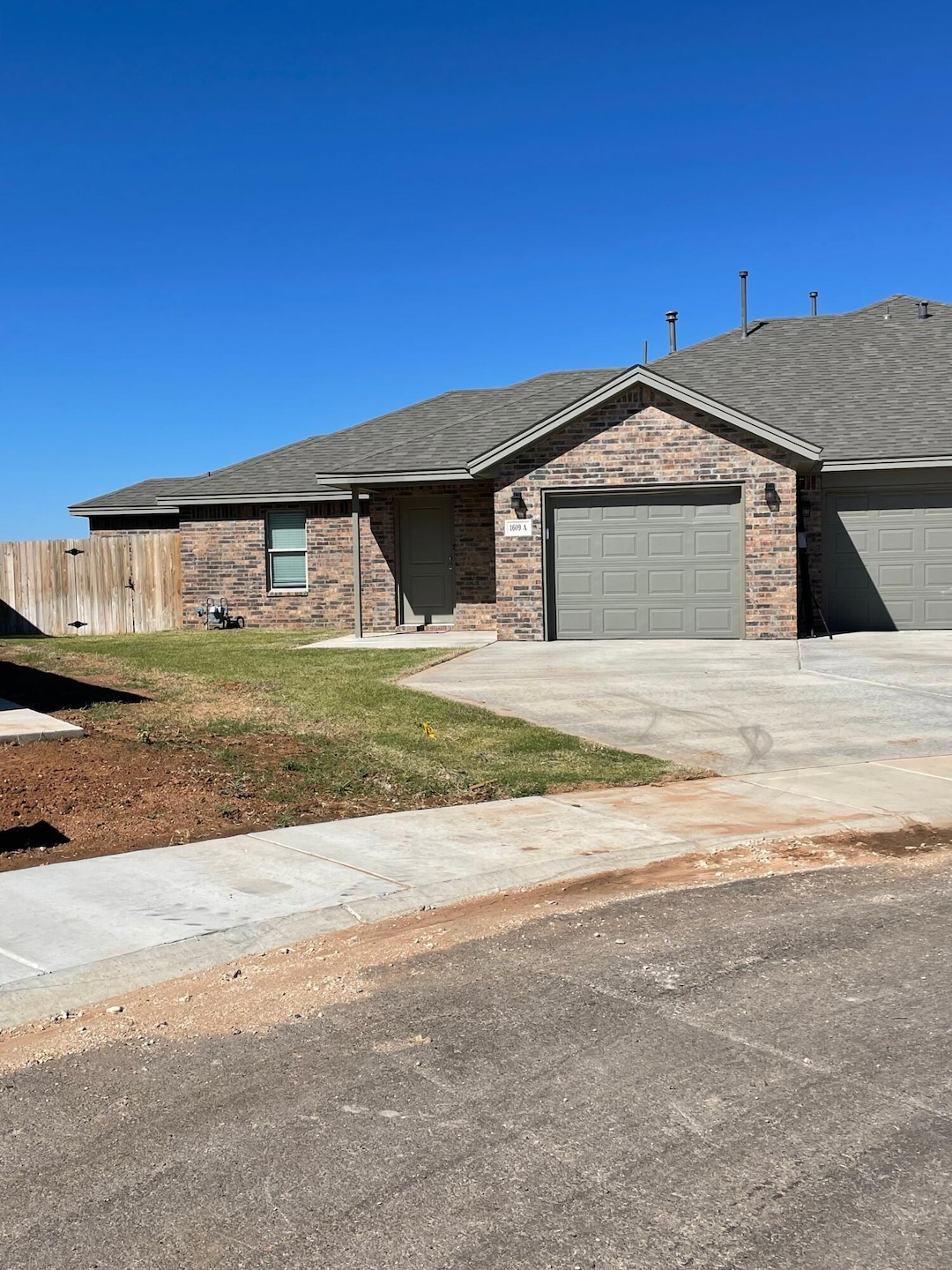 For Rent $1,375/month