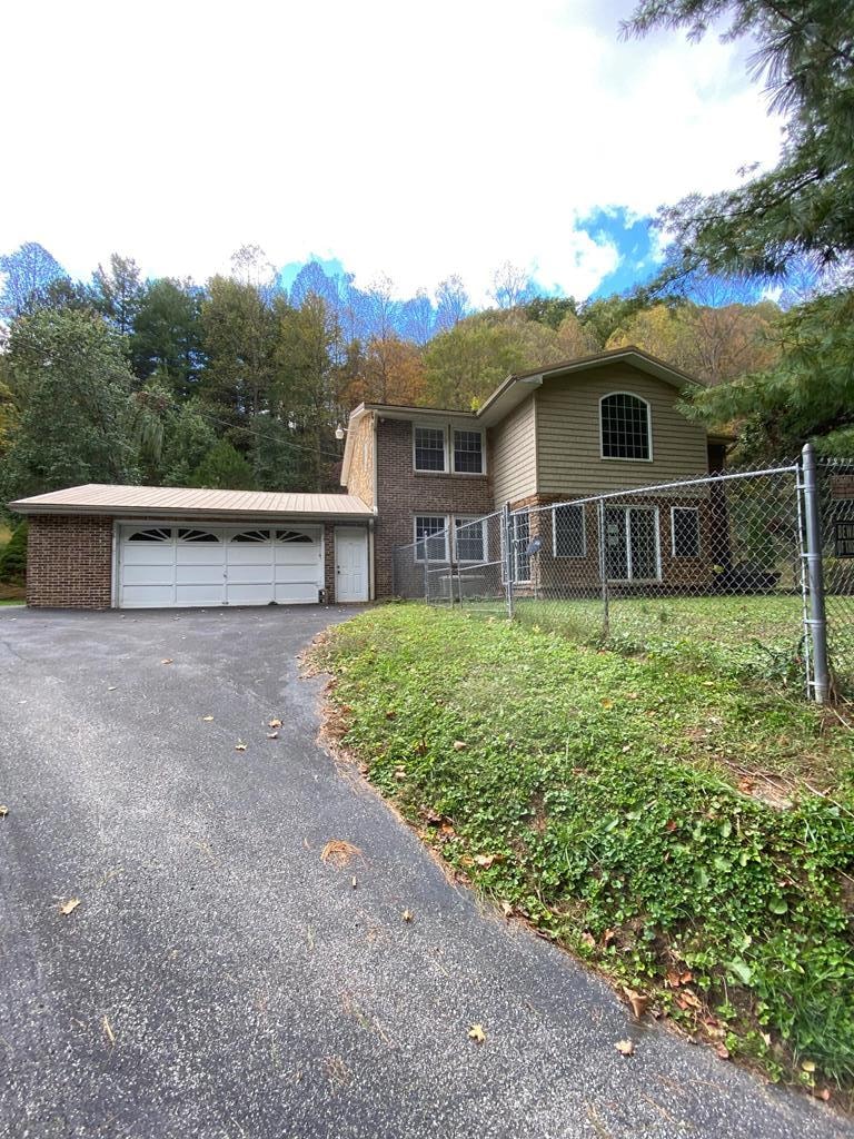 Sold $195,000