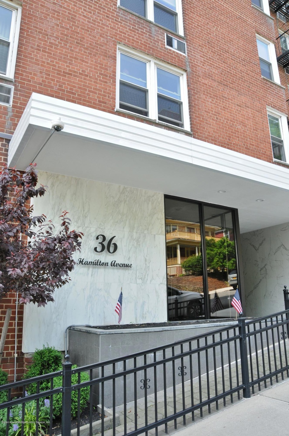 36 HAMILTON AVE.
