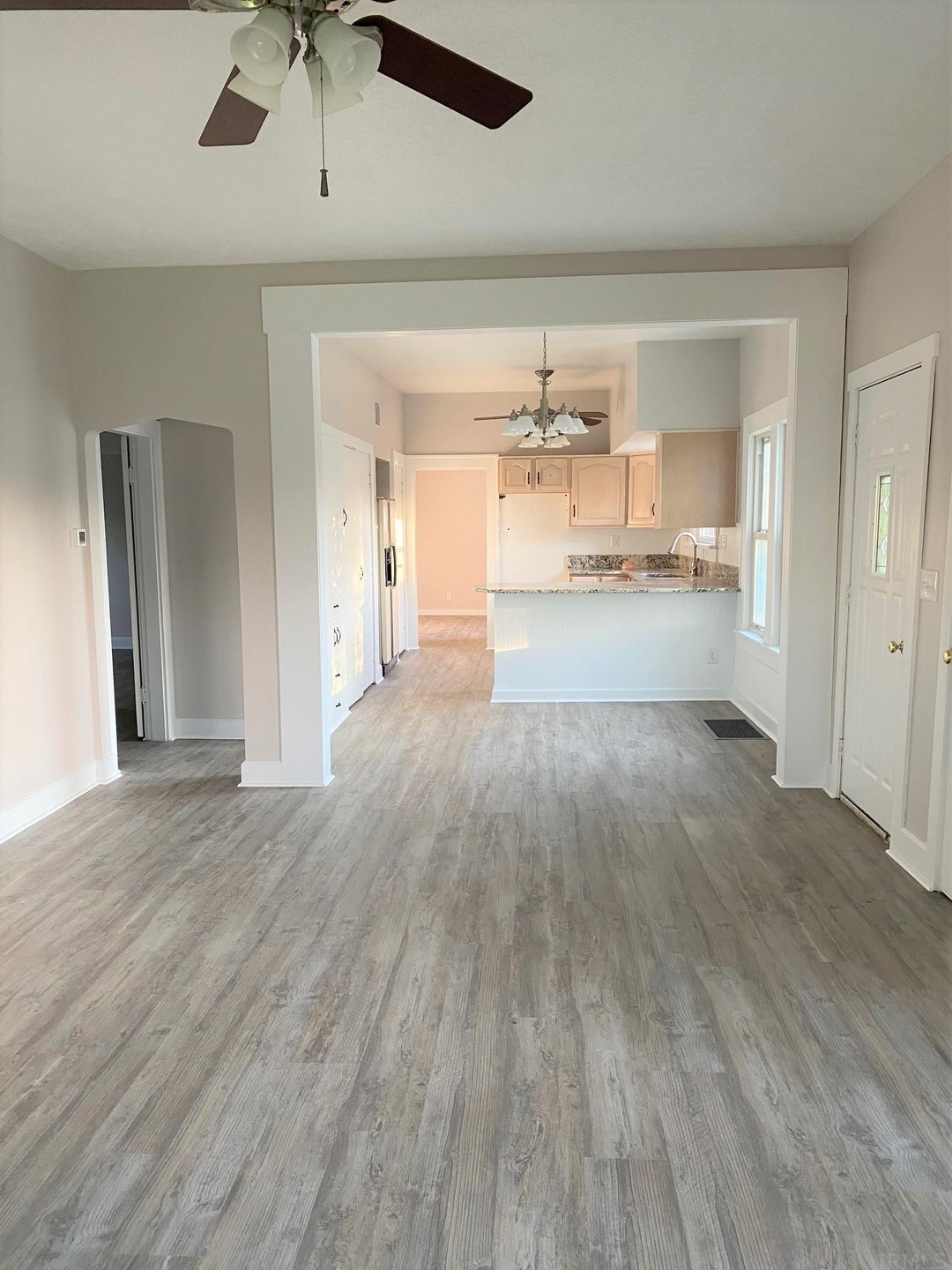 309 11th St NE, Linton, IN 47441 - photo 1