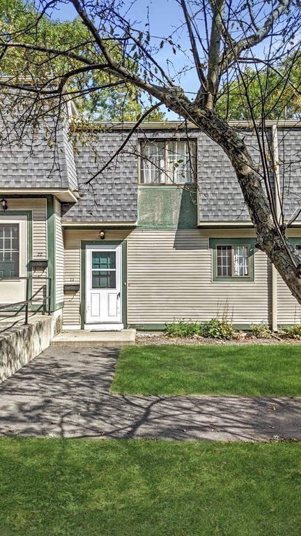 170 E Hadley Rd unit 23, Amherst, MA 01002 - photo 1