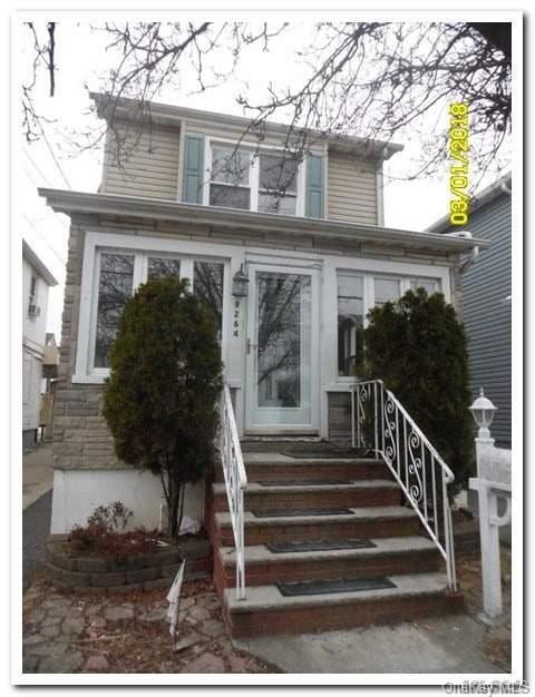 9264 246th St, Floral Park, NY 11001 - photo 1