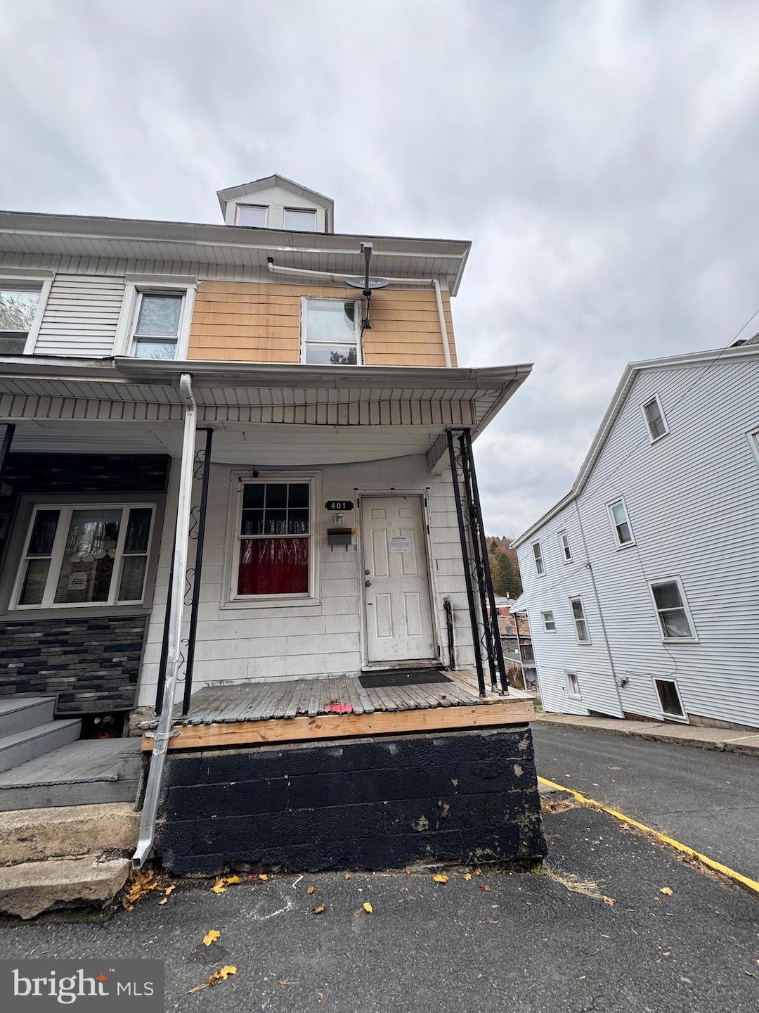 401 Walnut St, Ashland, PA 17921 - photo 1