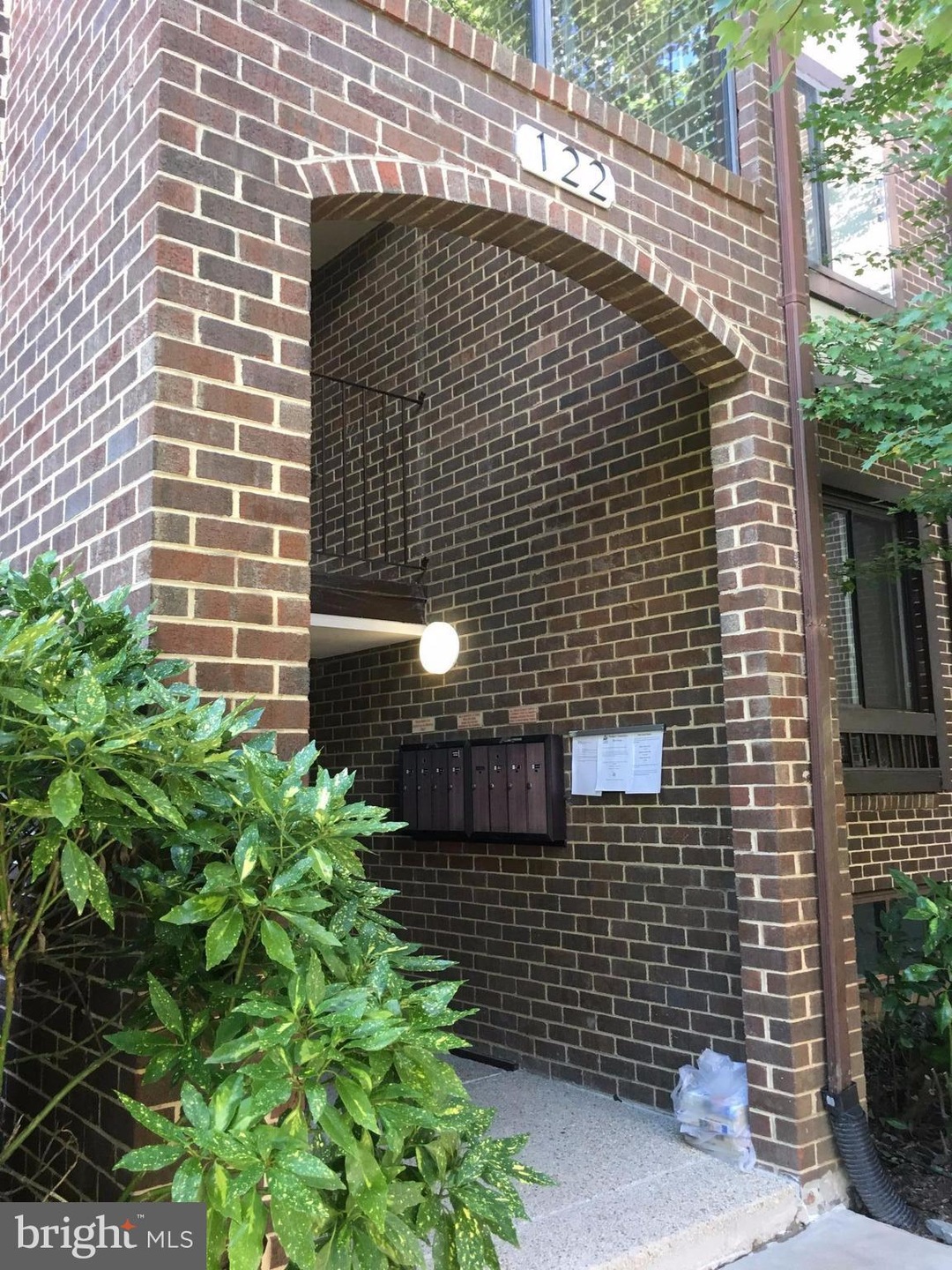 122 Roberts Ln unit 401, Alexandria, VA 22314 - photo 1