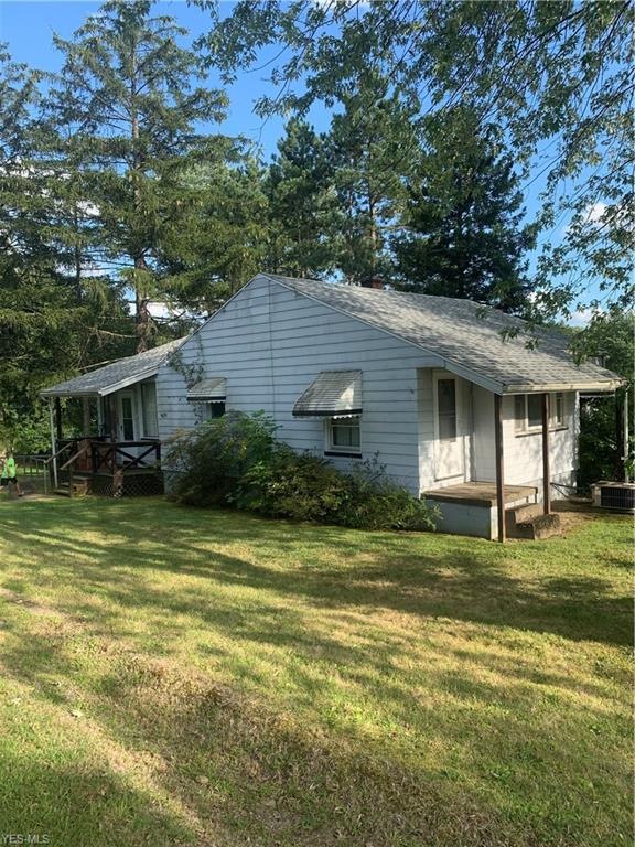 46299 Wyoming Ave, East Liverpool, OH 43920 - photo 1