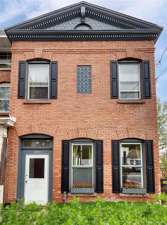 283 Warburton Ave, Yonkers, NY 10701 - photo 1