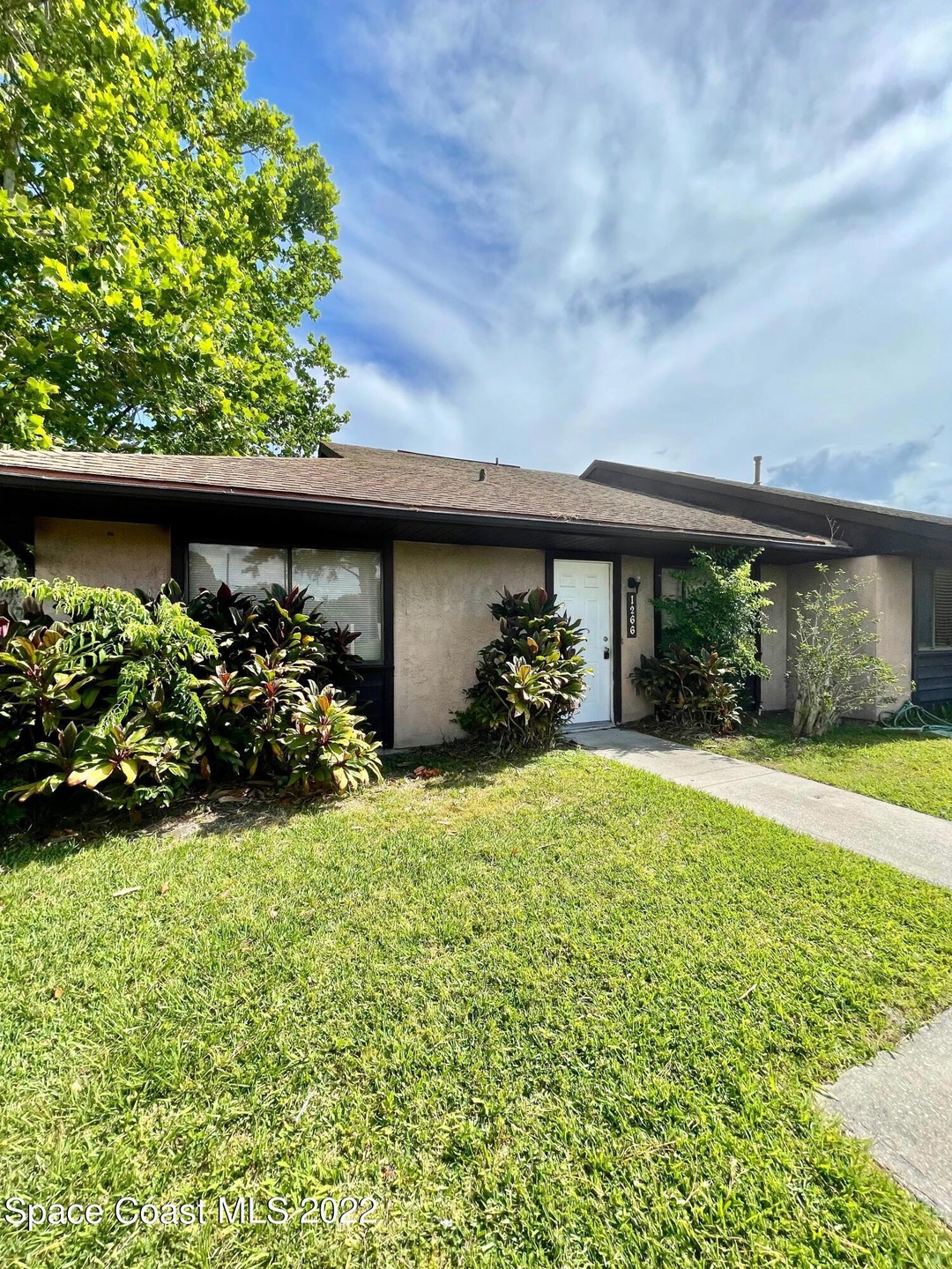 1266 Shady Pines Ln, Titusville, FL 32796 - photo 1