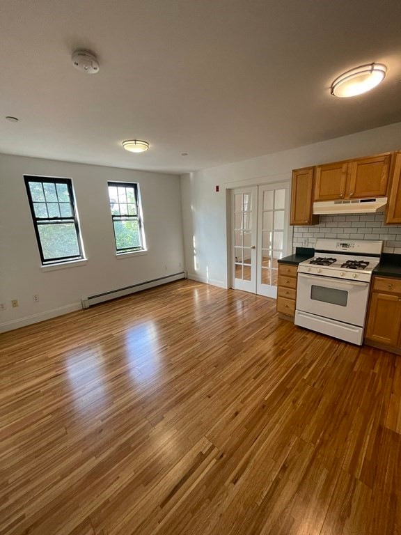 241 River St unit 5, Cambridge, MA 02139 - photo 1