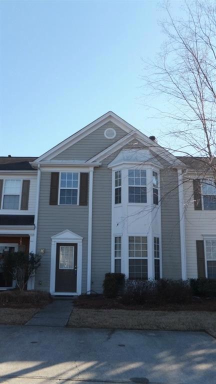 Gorgeous Fee Simple townhome is move-in ready!