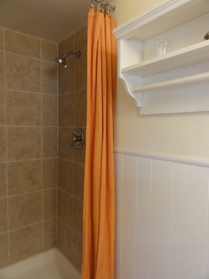 2221 Forest Ave, Rolling Meadows, IL 60008 - photo 1