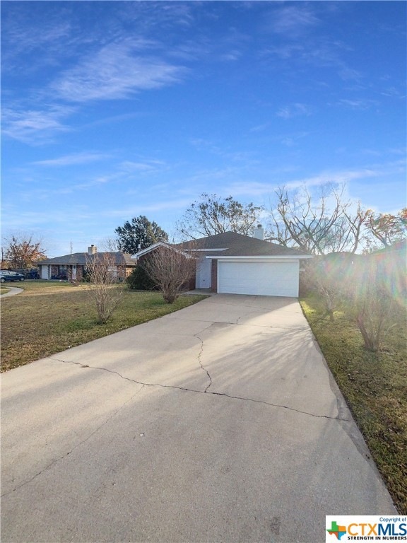 306 Rodeo Cir, Copperas Cove, TX 76522 - photo 1