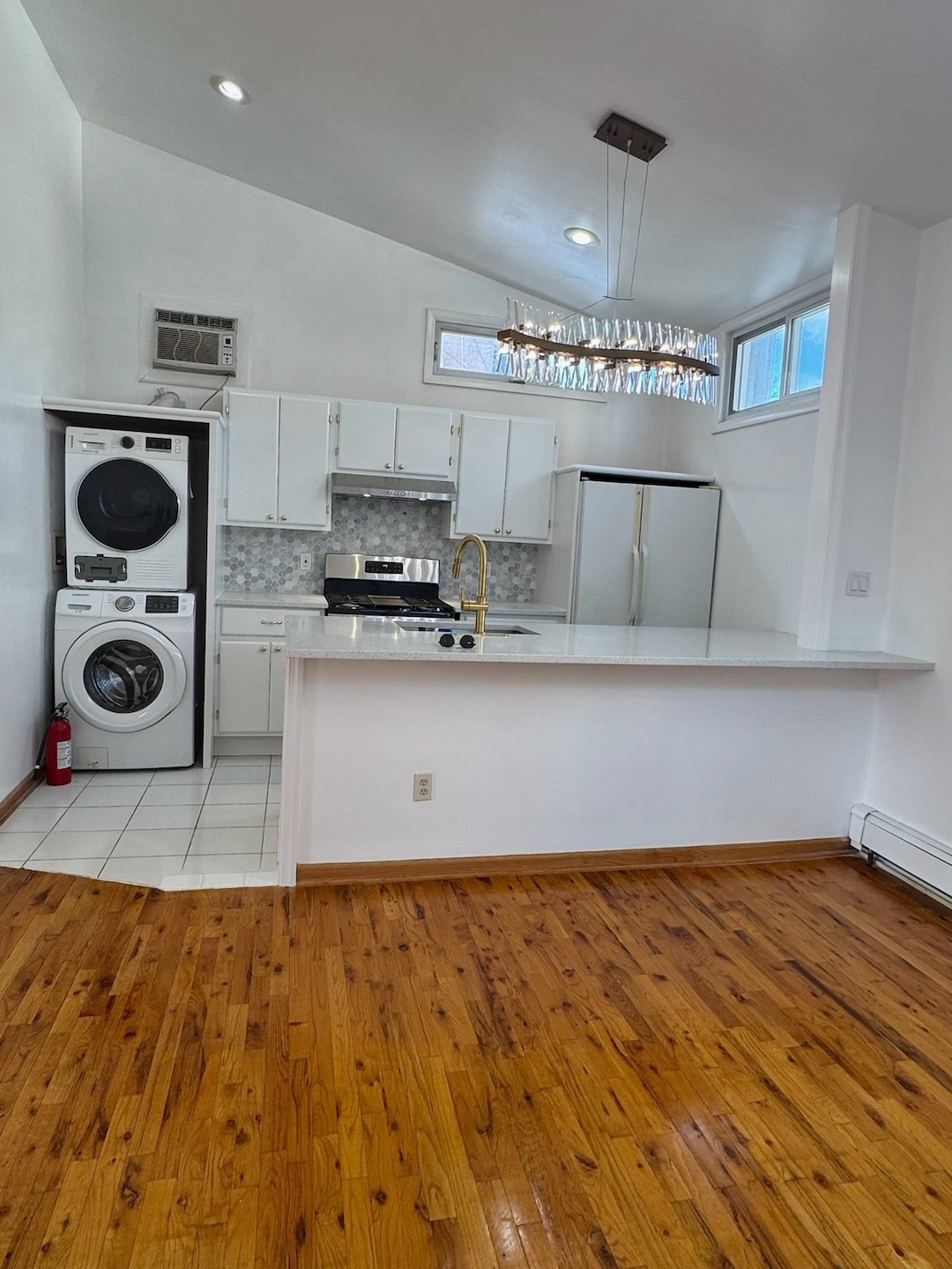 318 6th St unit 2, Union City, NJ 07087 - photo 1