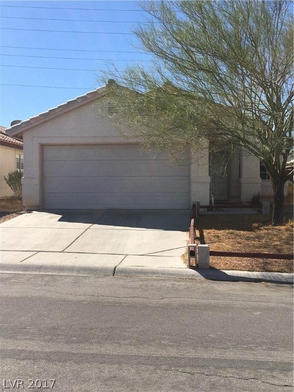 6639 Elk Creek Ln, Las Vegas, NV 89156 - photo 1