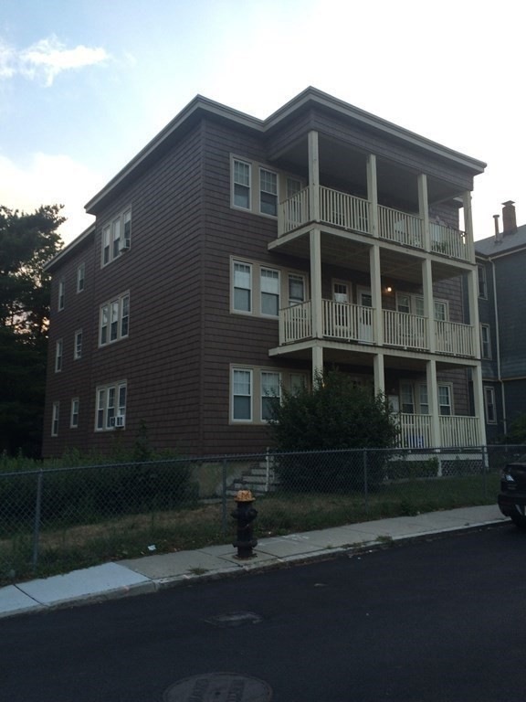 21 Woodman St unit 1, Jamaica Plain, MA 02130 - photo 1