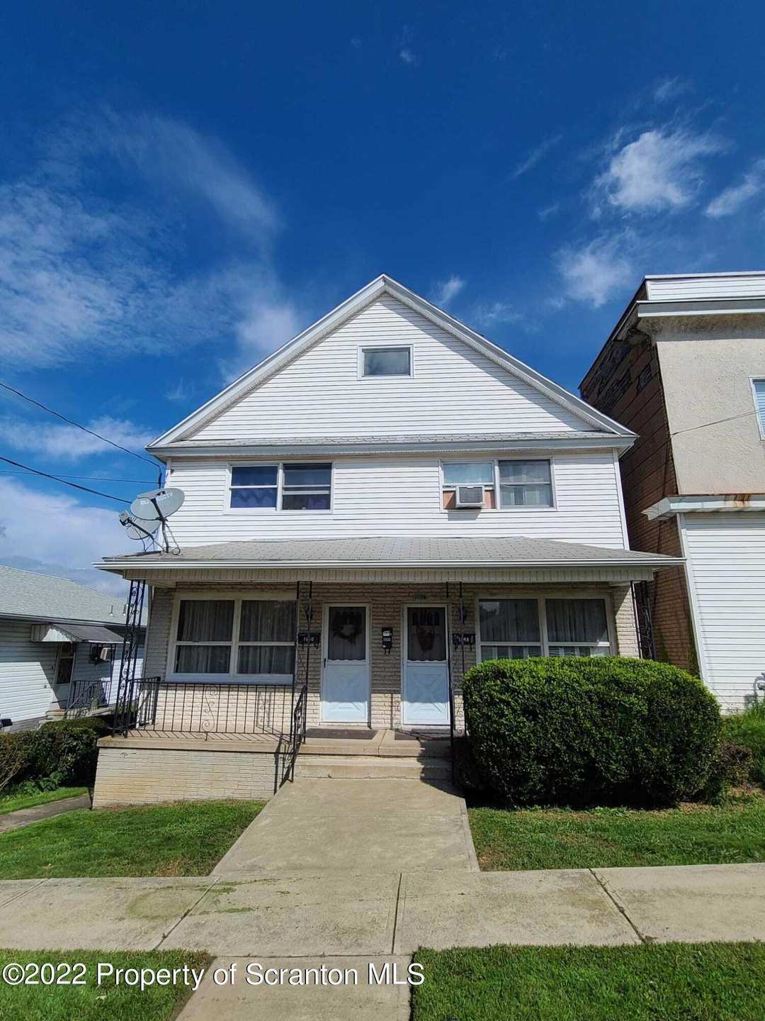 1436 W 1438 Locust St, Scranton, PA 18504 - photo 1