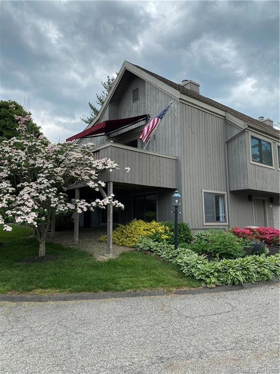 228 Shoshoni Ln unit A, Stratford, CT 06614 - photo 1