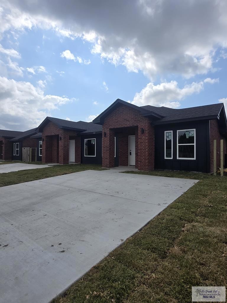 1549 Los Alamos St, Brownsville, TX 78521 - photo 1
