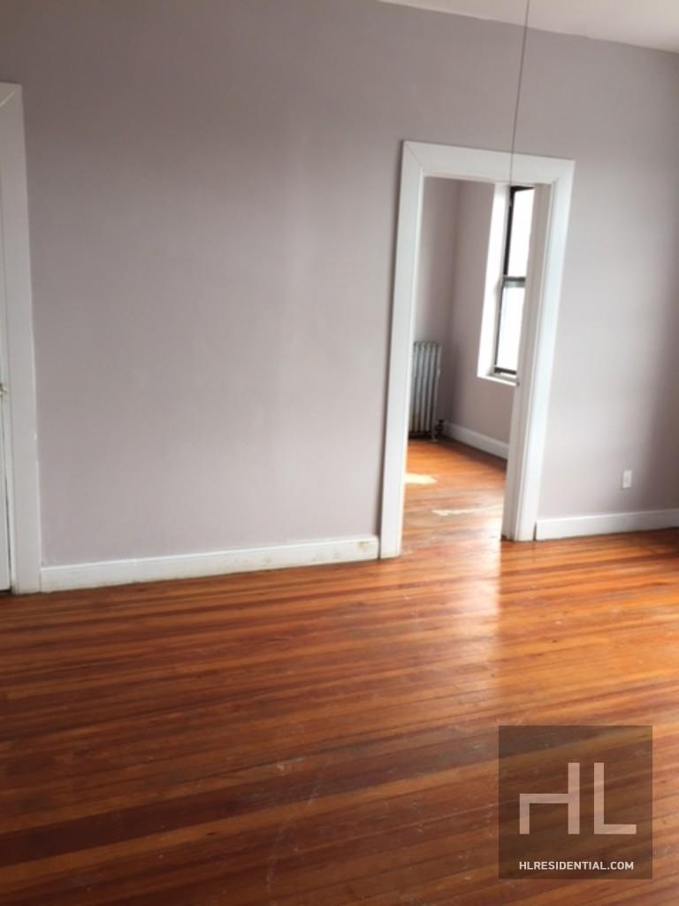 265 E 194th St unit 3E, Bronx, NY 10458 - photo 1