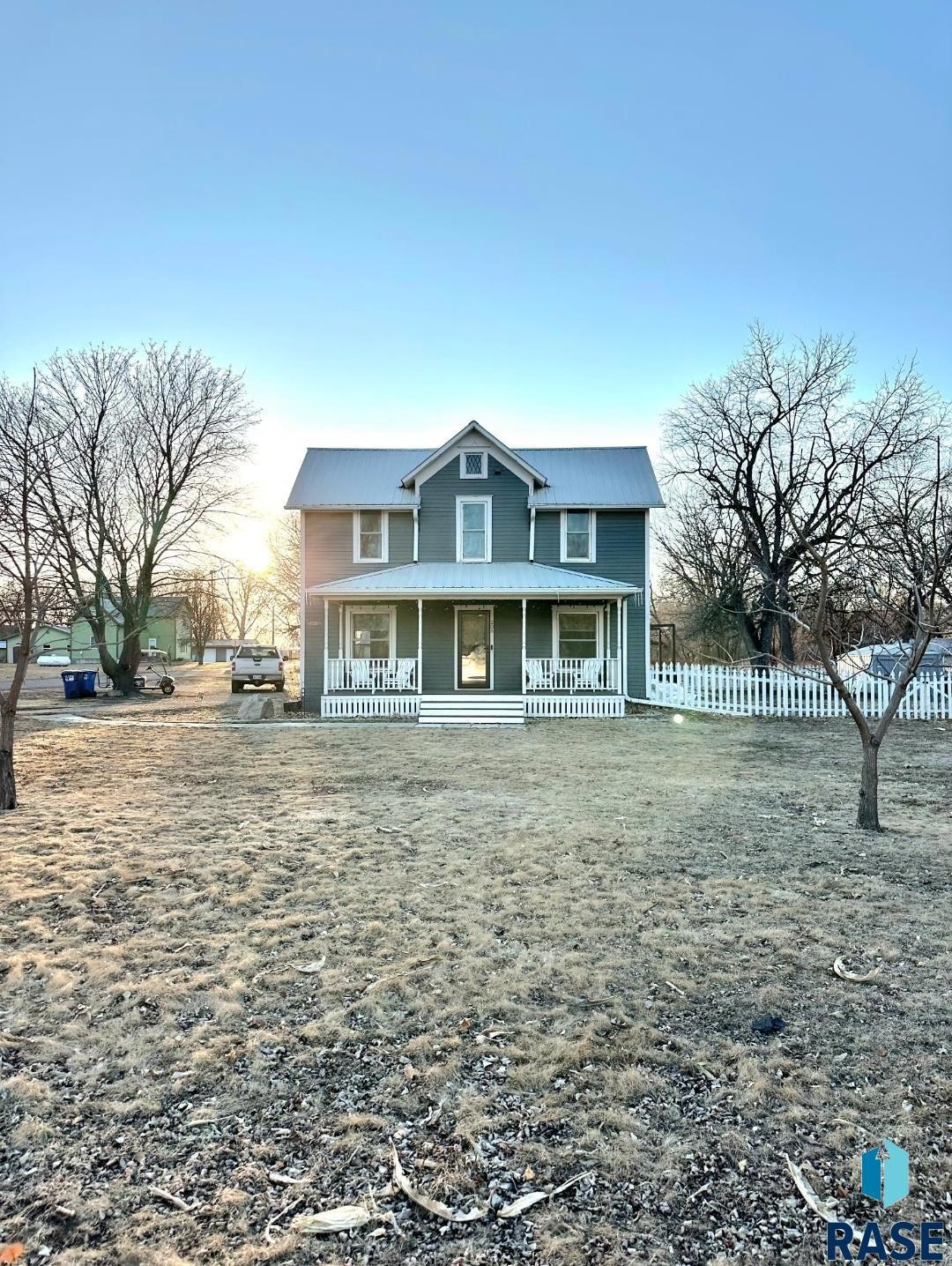 Under Contract $279,500