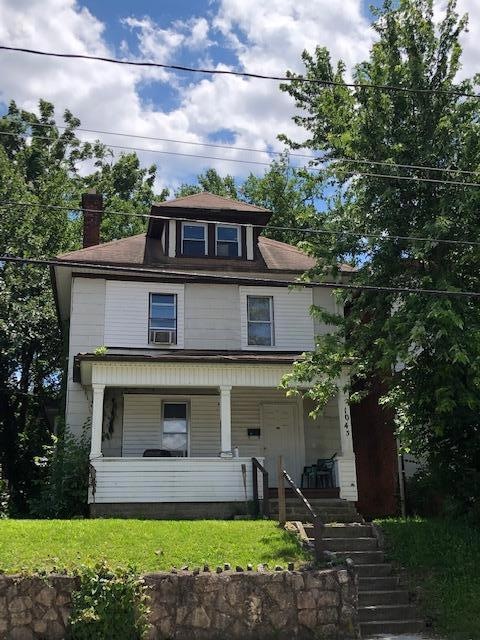 1043 E. Whittier St.