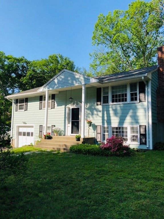 6 Meadowbrook Rd, Franklin, MA 02038 - photo 1