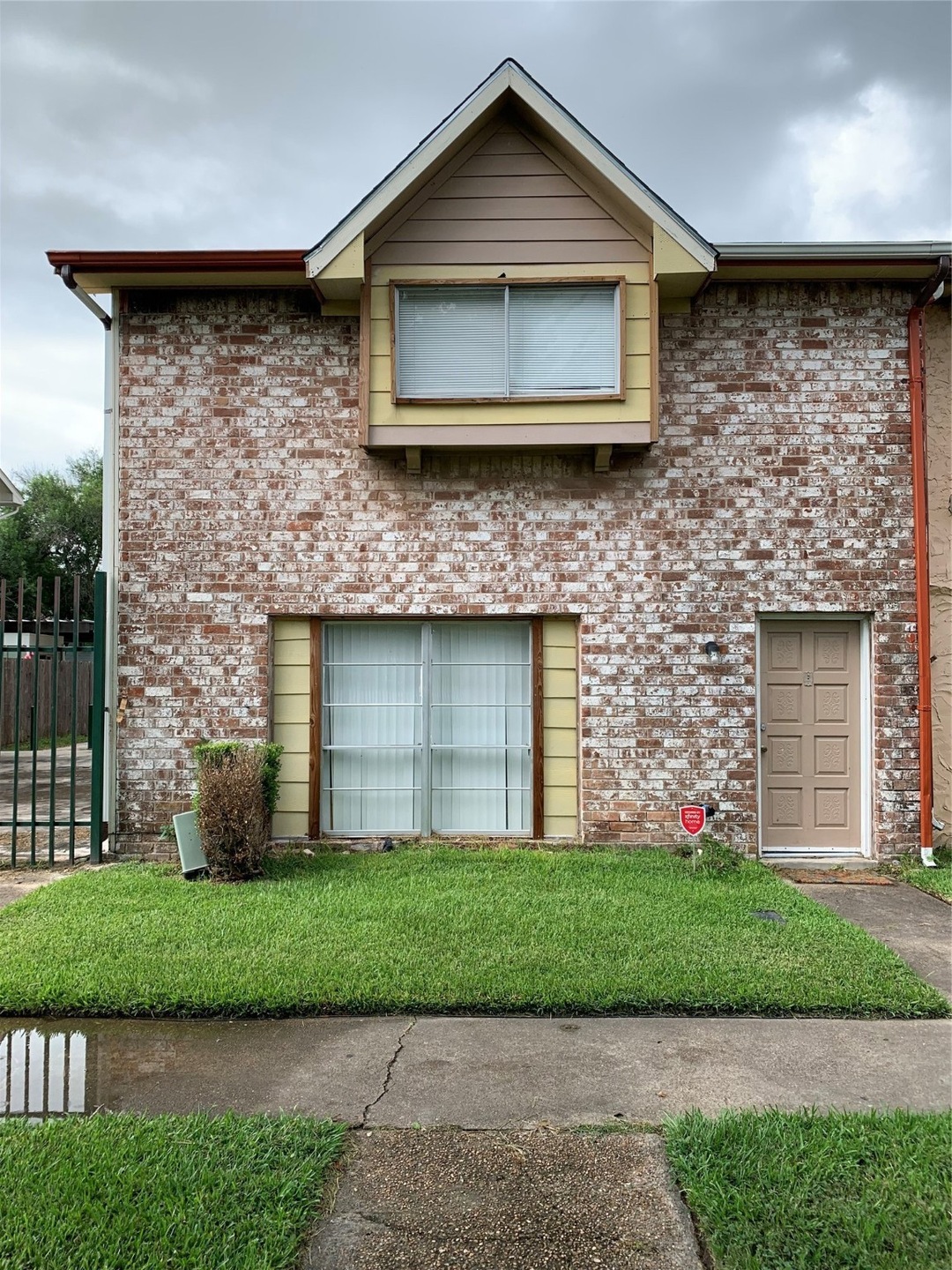 171 Casa Grande Dr unit 171, Houston, TX 77060 - photo 1