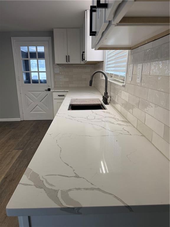 320 N Fairview Ave, Liberty, MO 64068 - photo 1