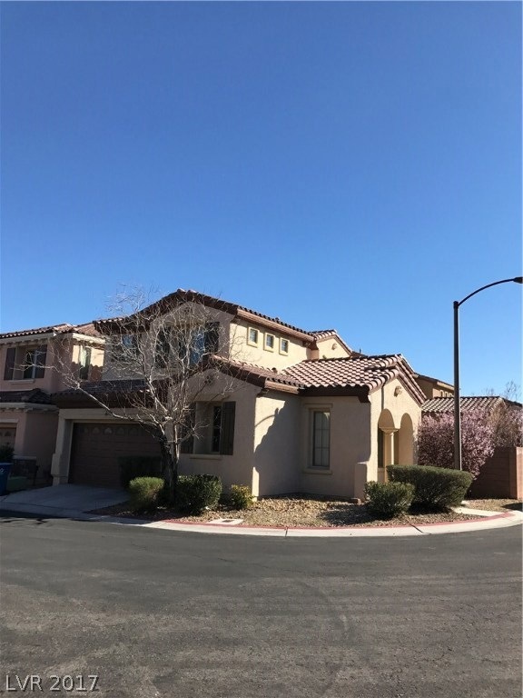 Great corner lot