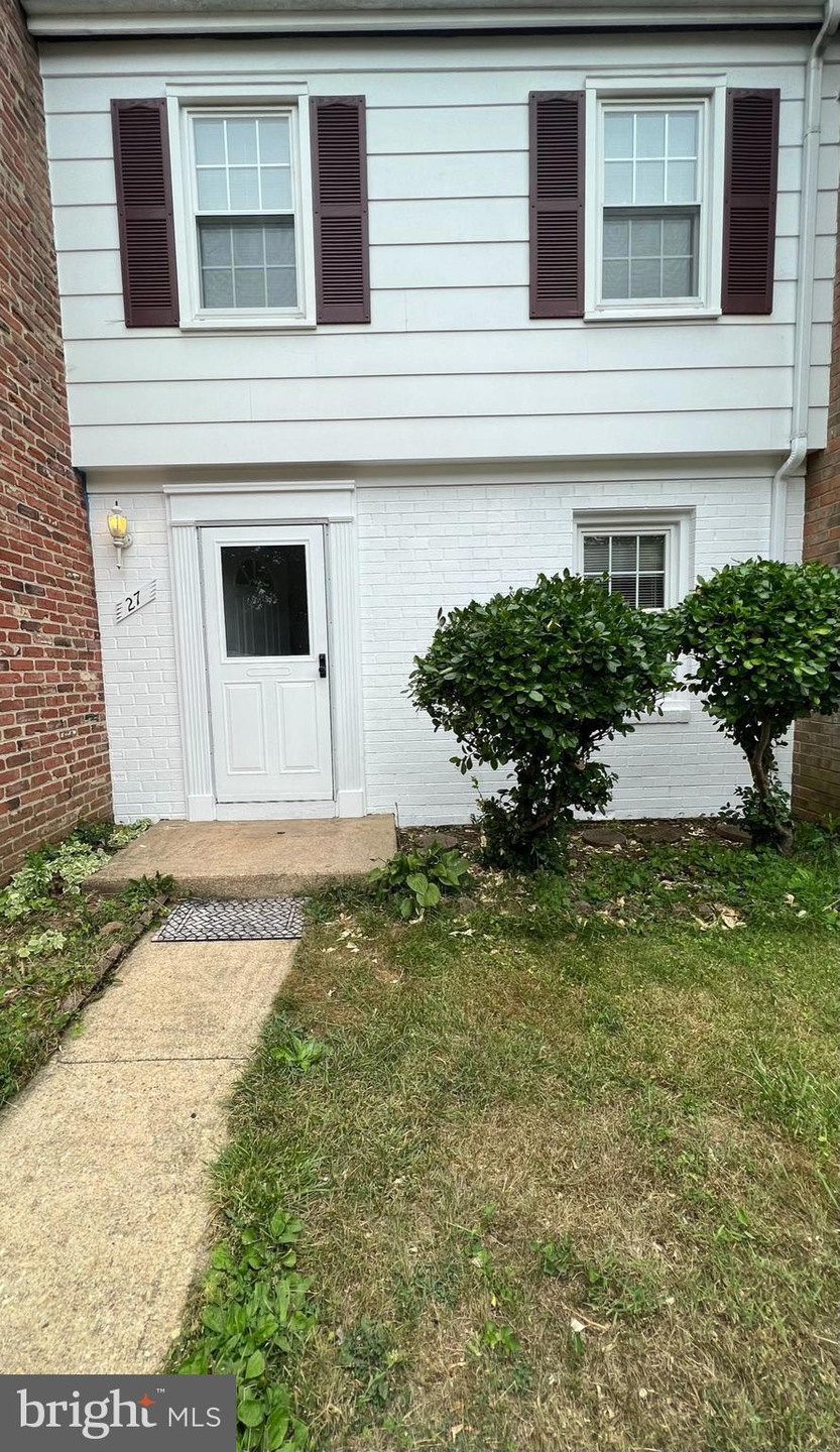 27 Dorchester Ct, Annapolis, MD 21403 - photo 1