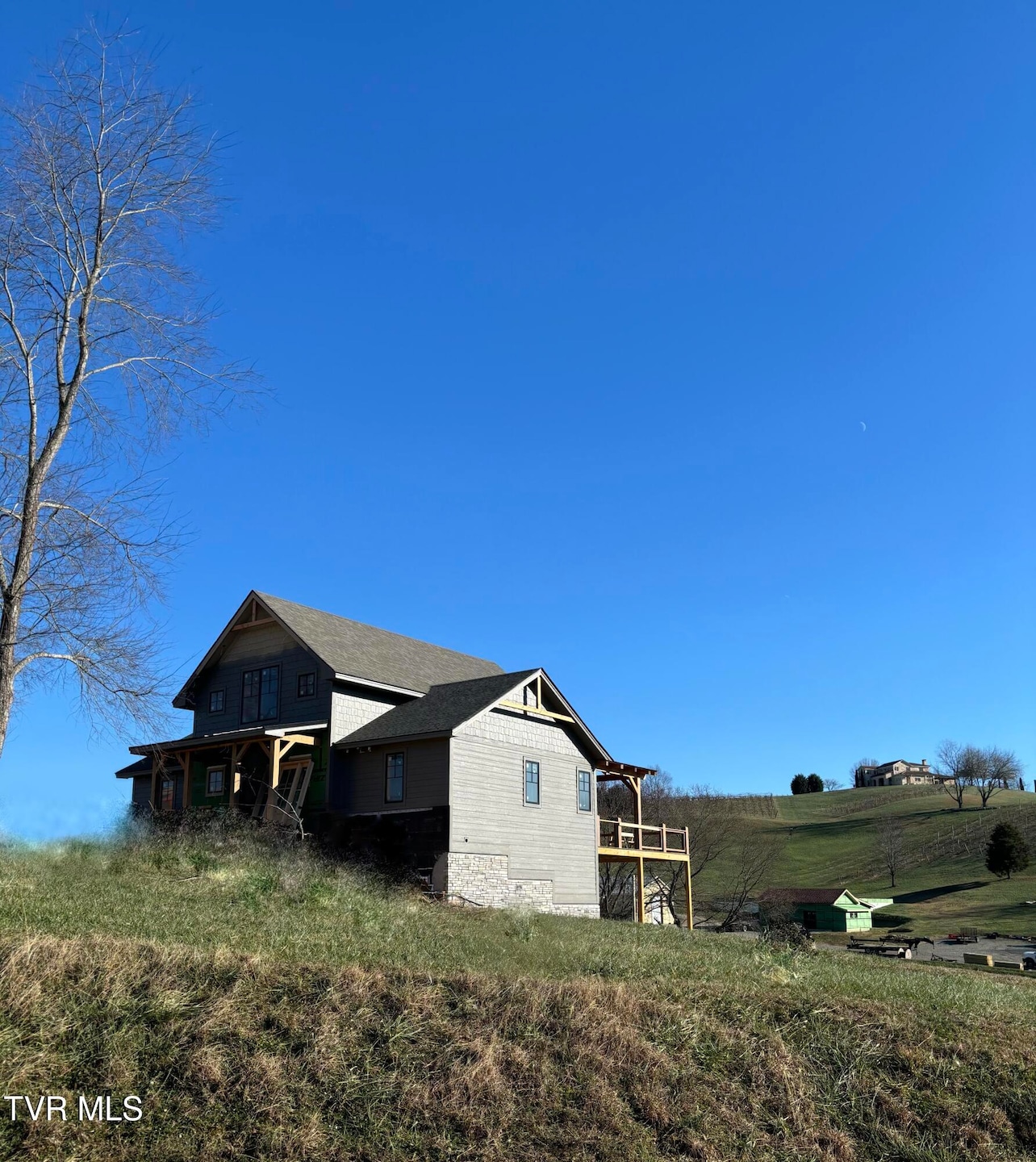 For Sale $1,098,900