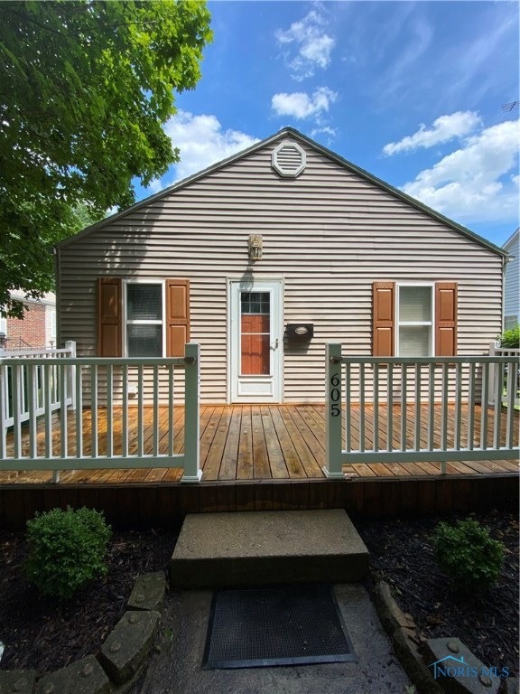 605 Cherry St, Genoa, OH 43430 - photo 1