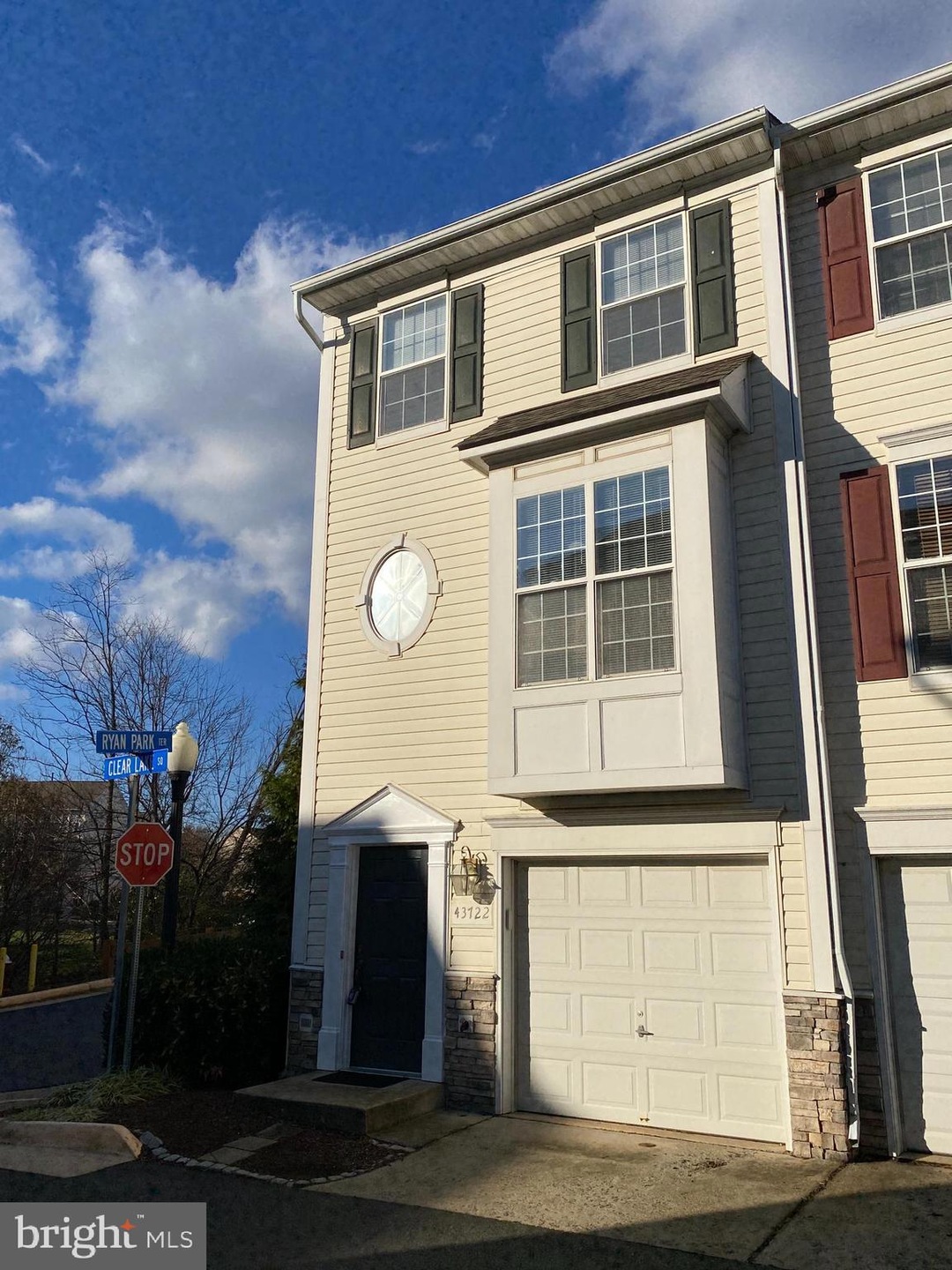 43722 Clear Lake Square, Ashburn, VA 20147 - photo 1