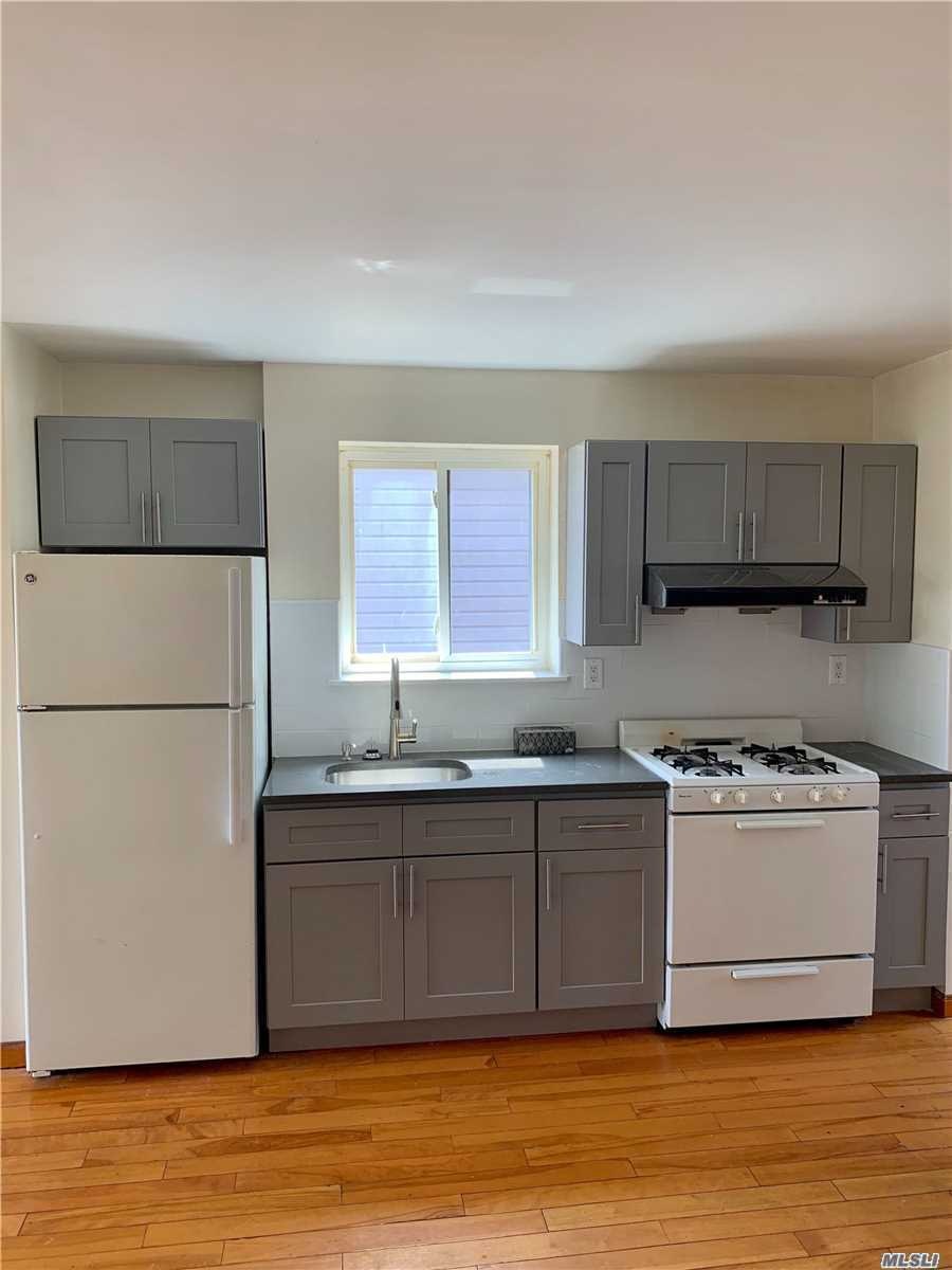 59-08 157th St unit 2F, Flushing, NY 11355 - photo 1