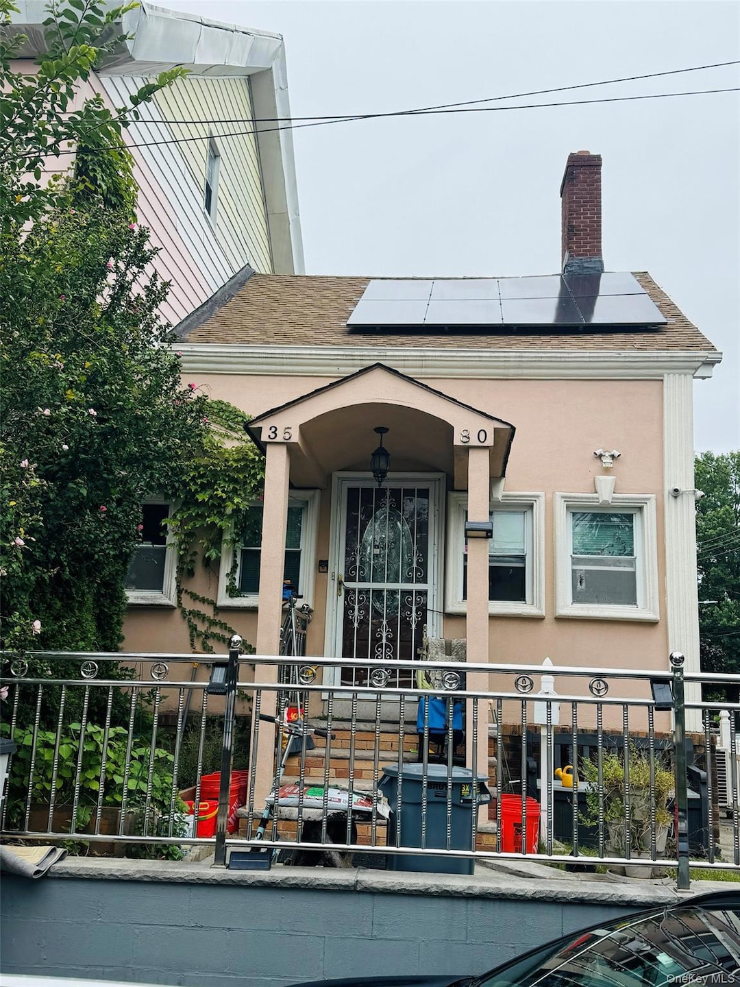 Pending $968,000 • Co-Listing Agent