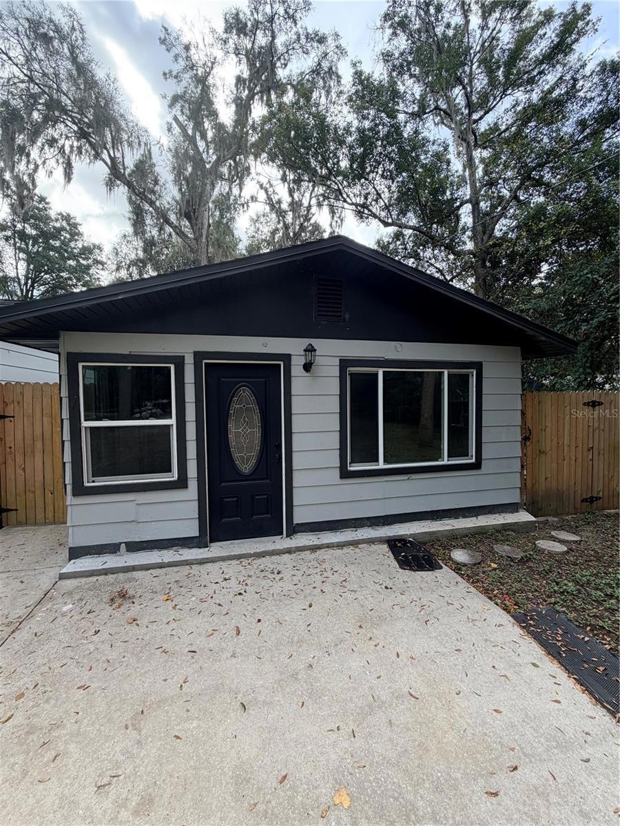 6360 SE 130th St, Belleview, FL 34420 - photo 1