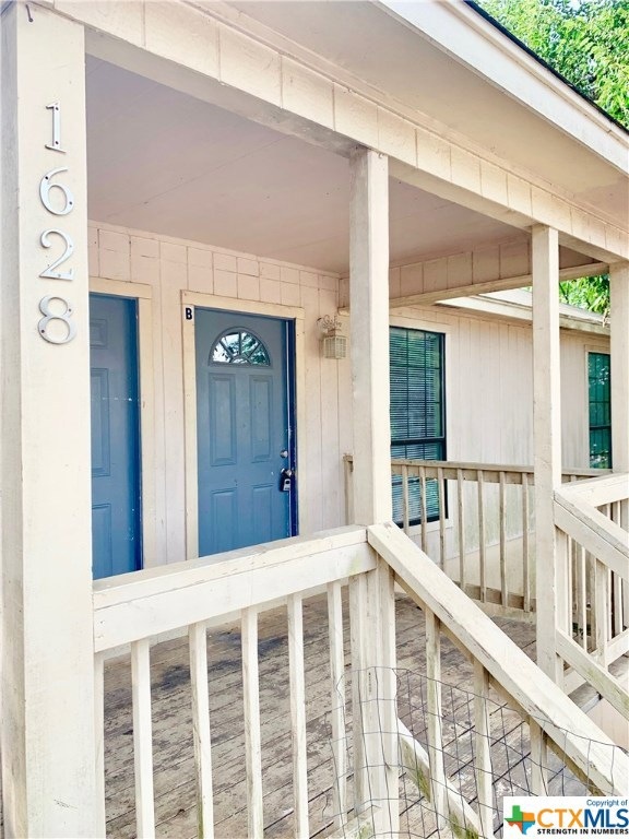 1628 Gordon St, San Marcos, TX 78666 - photo 1