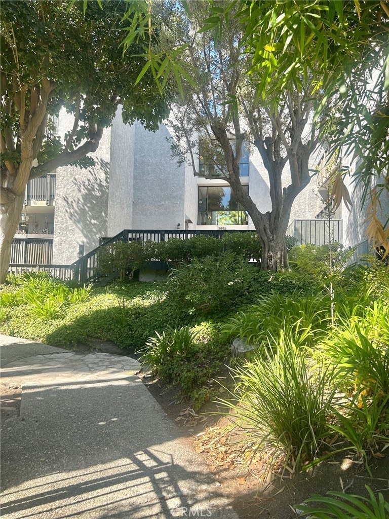 3605 W Hidden Ln unit 309, Rolling Hills Estates, CA 90274 - photo 1