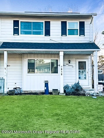 810 Oak St, Lakehurst, NJ 08733 - photo 1