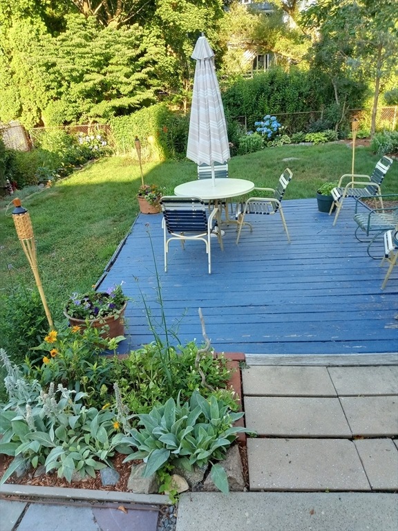 35 Faxon St unit 2, Newton, MA 02458 - photo 1