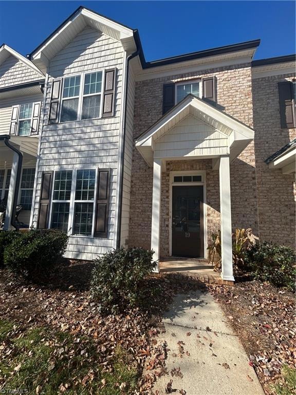 19 Nandina Dr, Greensboro, NC 27455 - photo 1