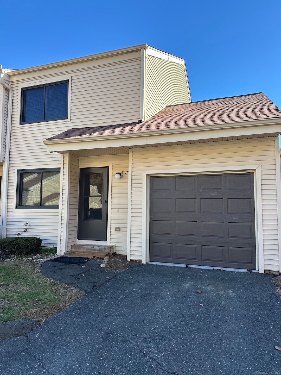 For Sale $379,900 • Co-Listing Agent