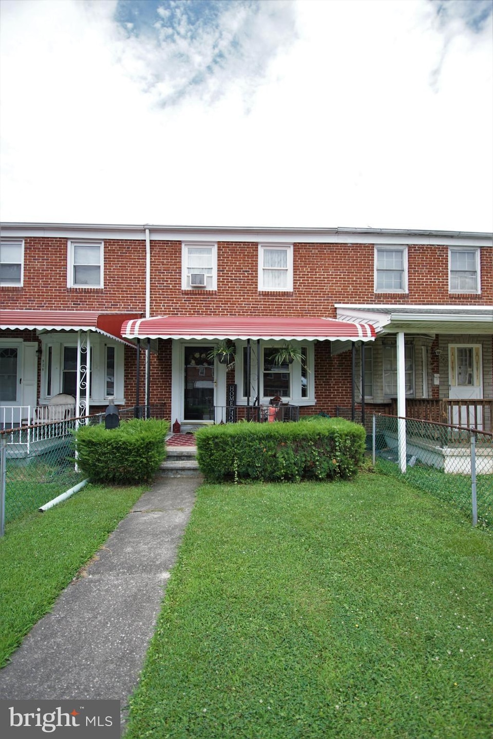 938 Middlesex Rd, Essex, MD 21221 - photo 1