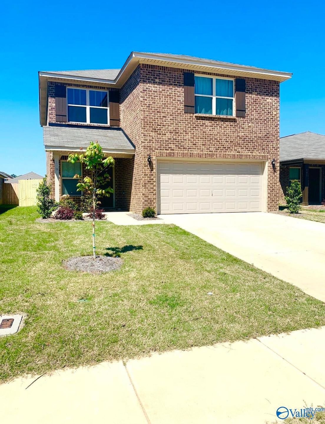 For Sale $259,000 • Co-Listing Agent