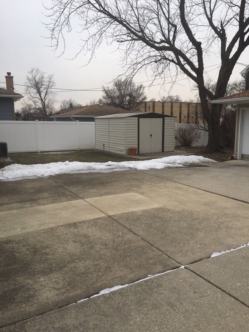 505 W 2nd St, Elmhurst, IL 60126 - photo 1