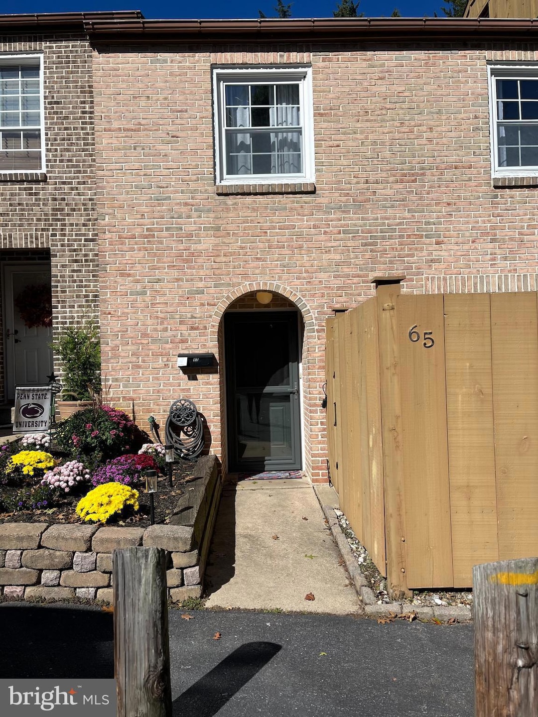 65 Wedge Ln, Reading, PA 19607 - photo 1