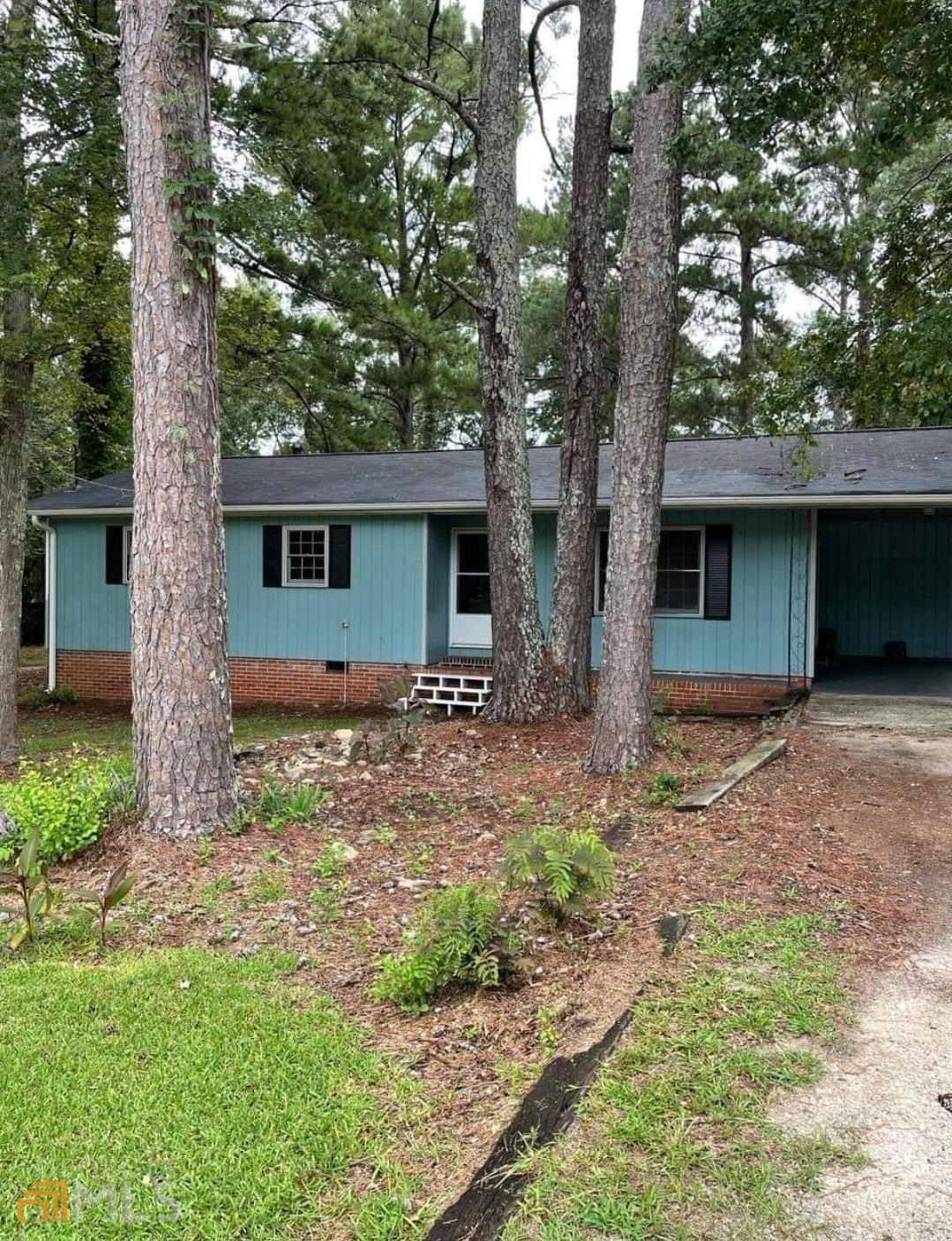 12102 Brown Bridge Rd, Covington, GA 30016 - photo 1