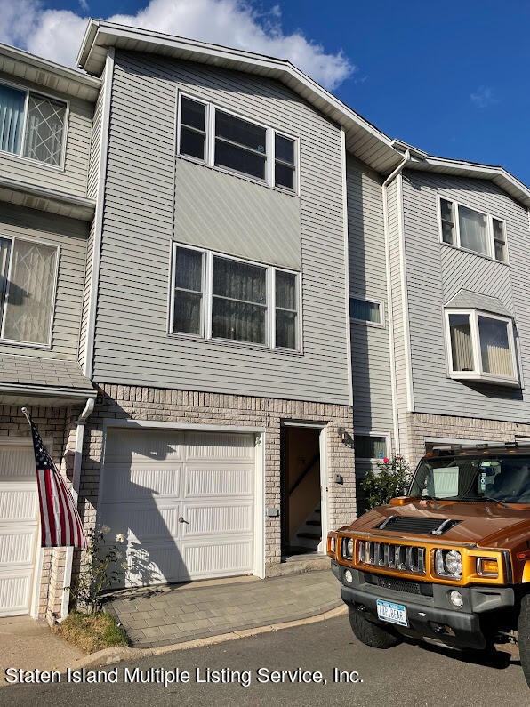 17 Vogel Loop, Staten Island, NY 10314 - photo 1