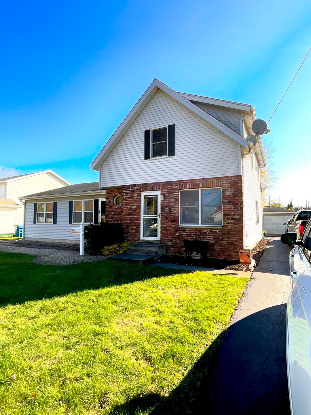 232 Keilman St, Dyer, IN 46311 - photo 1