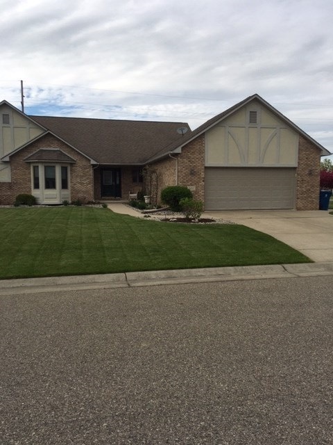 5182 Wyndemere Common Square, Swartz Creek, MI 48473 - photo 1