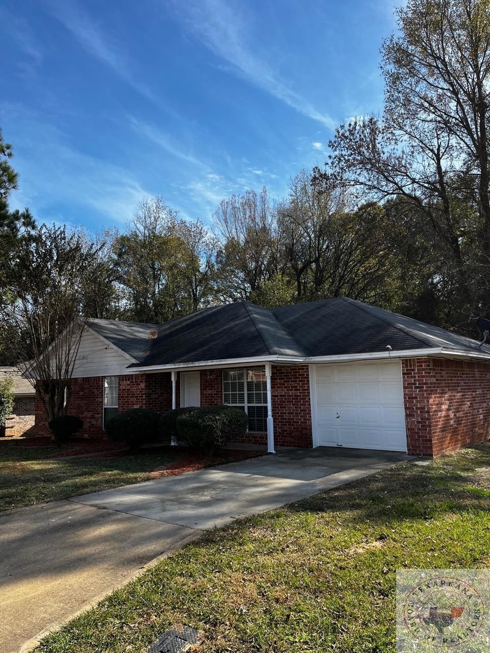 11 Green Oak Cir, Nash, TX 75569 - photo 1